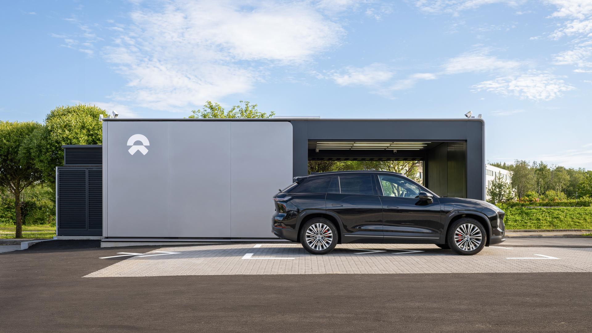 NIOs batteribytte er den raskeste og mest fleksible måten å lade elbilen på