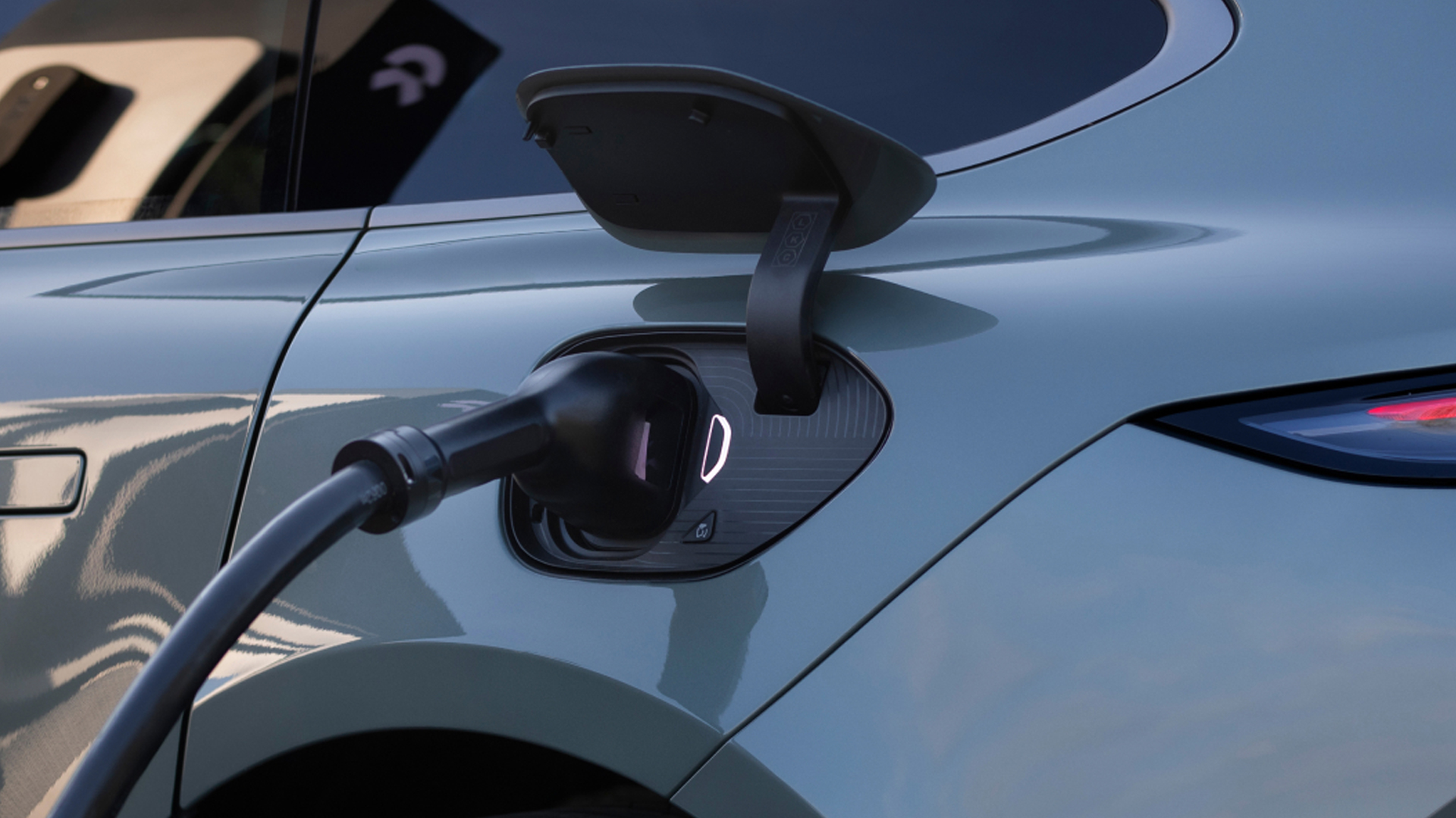 NIO Banyan 2.4.0 charging