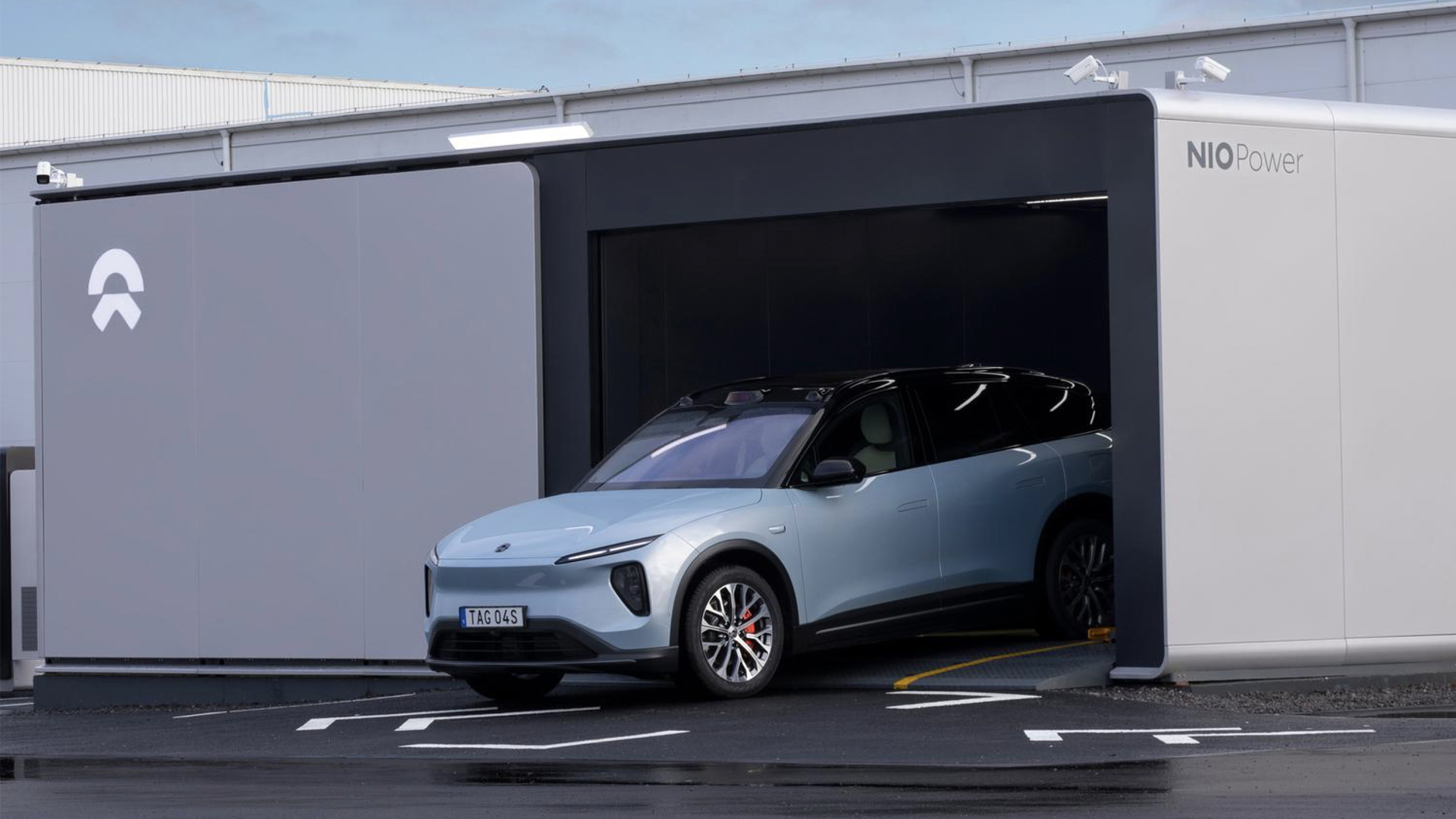 EL7-NIO-Swap-lade.jpg